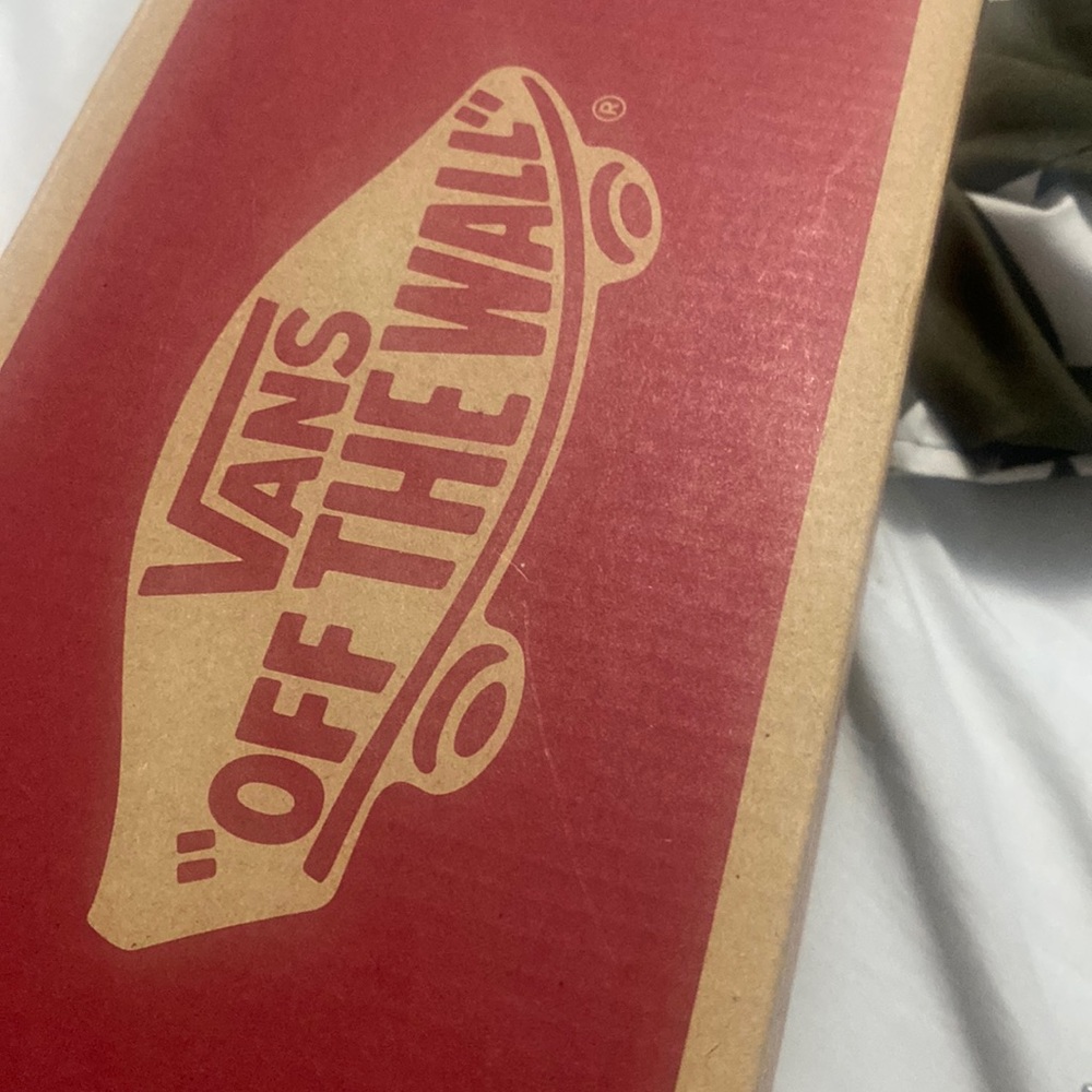Vans size 4 sneakers.
